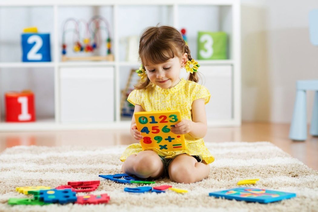 GIA SƯ GIÁO DỤC SỚM CHO TRẺ